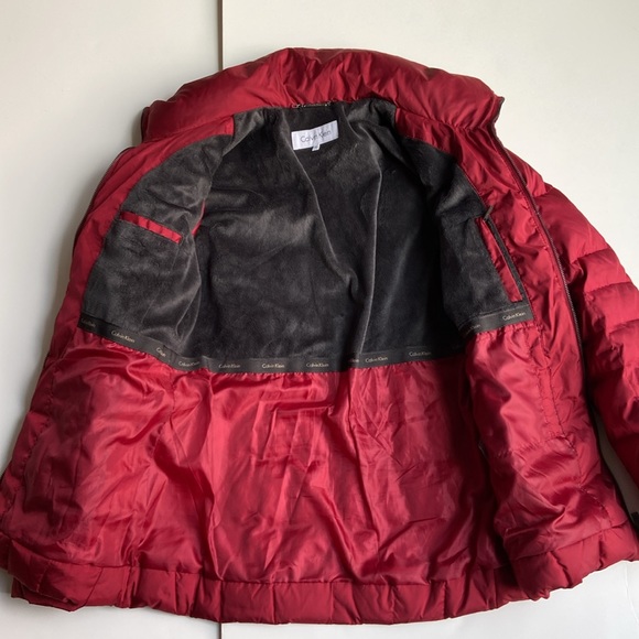 Calvin Klein Ladies ruby red down winter puffer jacket Sz XS Holiday coat - Picture 6 of 8